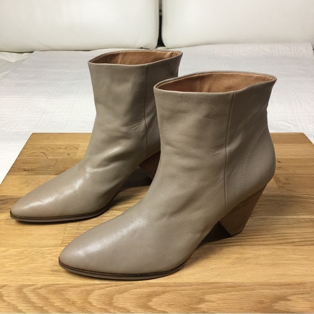 Lucky Brand Leather Ankle BootsStacked Heel · EverydayCasual late 2000early 2010